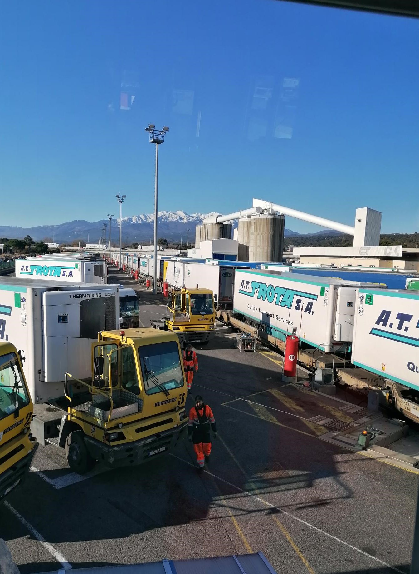 Rail transport of European semi-trailers 10 TROTA 1